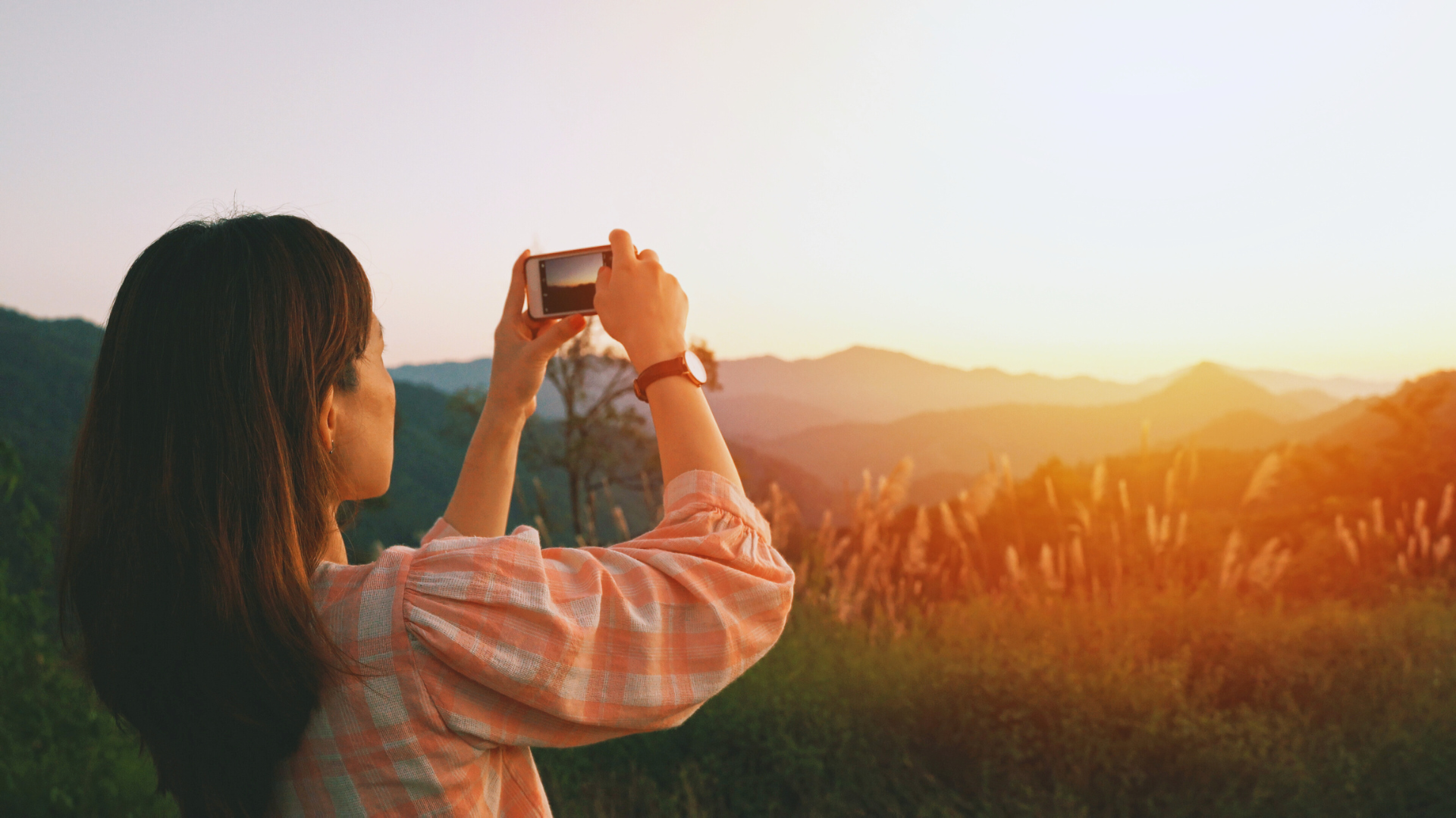 How to Take Better Travel Photos with Just Your Phone: Tips for Stunning Shots Anytime, Anywhere